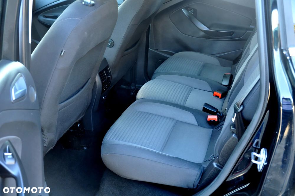 Ford C-MAX 2.0 TDCi Start-Stop-System Titanium - 26