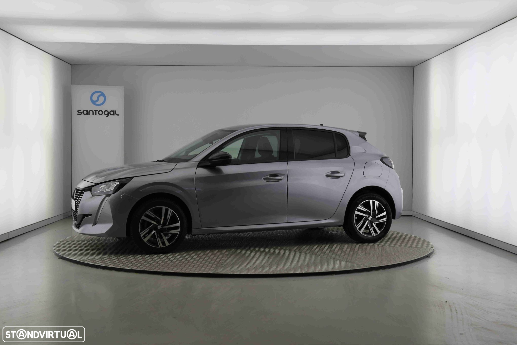 Peugeot 208 1.2 PureTech Allure Pack - 5