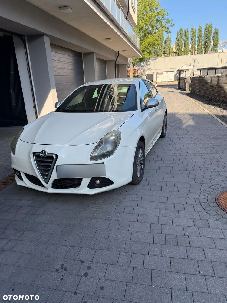 Alfa Romeo Giulietta 2.0 JTDM Distinctive TCT - 2