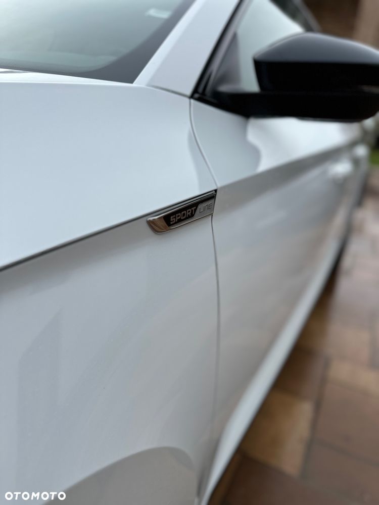 Skoda Superb 2.0 TDI SCR Sportline DSG - 2