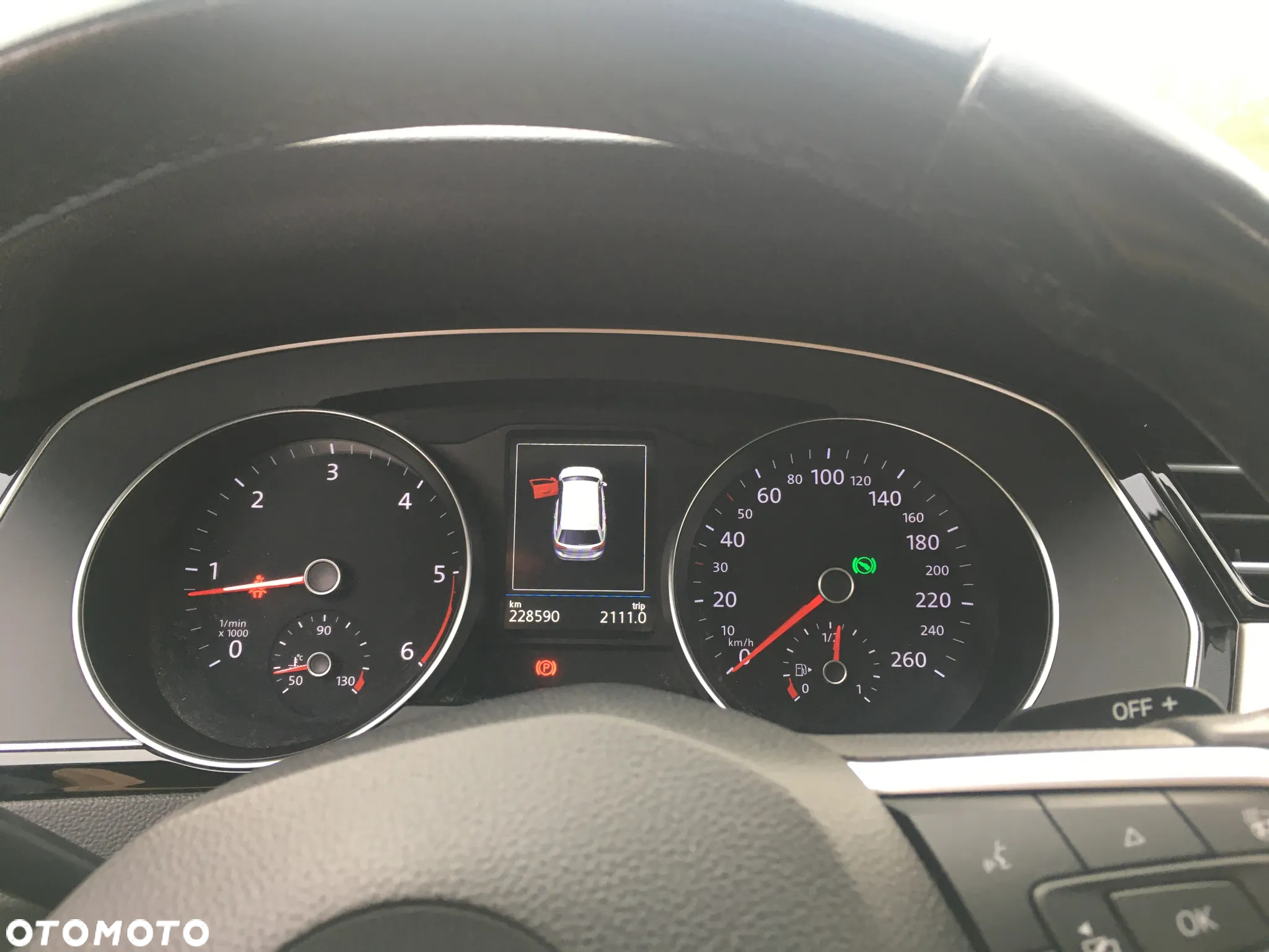 Volkswagen Passat 2.0 TDI BMT 4Mot Highline DSG - 17