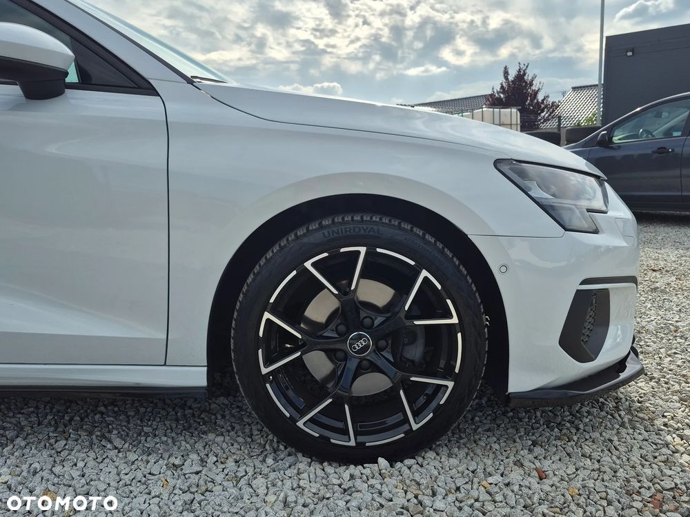 Audi A3 Sportback - 8