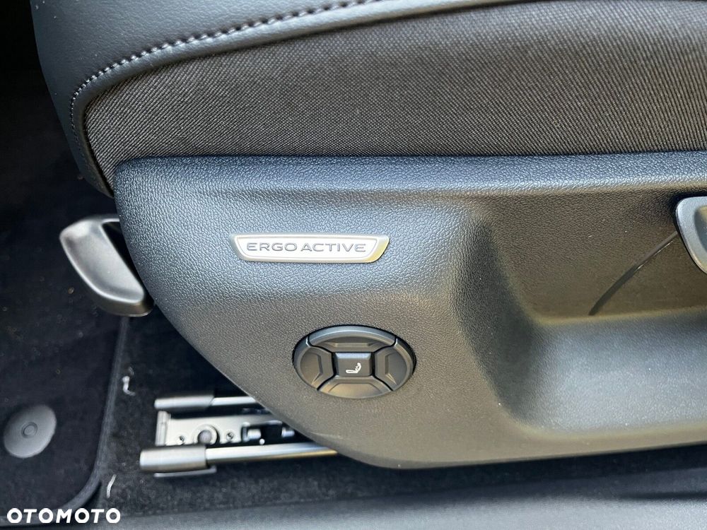 Volkswagen Tiguan 1.5 eHybrid PHEV 150kW Elegance DSG - 13