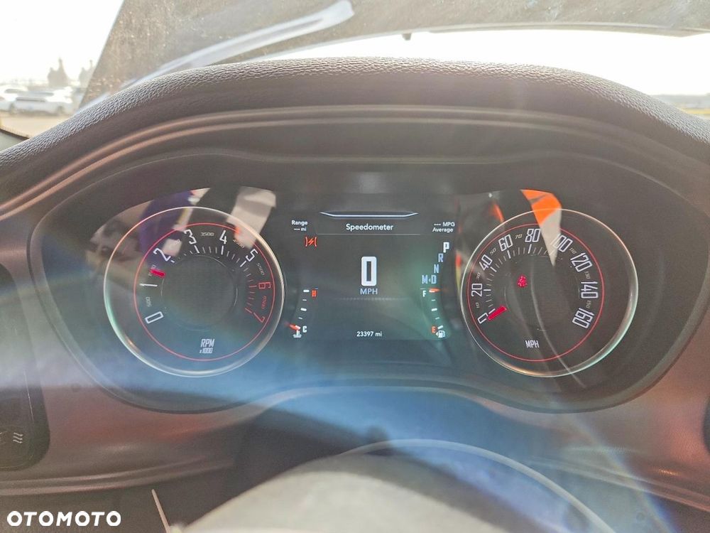 Dodge Challenger 5.7 R/T - 10