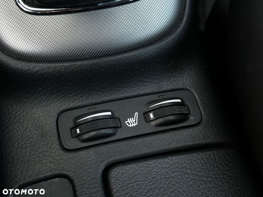 Toyota Avensis 2.0 VVT-i Prestige Premium - 18