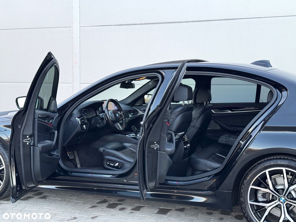 BMW Seria 5 520d xDrive M Sport sport - 22