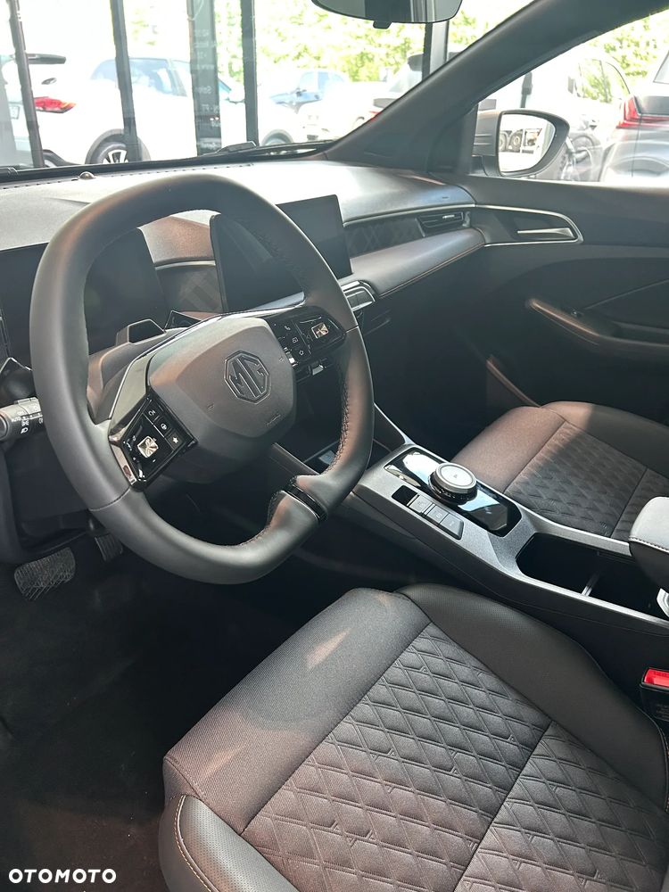MG MG3 1.5 HEV+ Exclusive - 21