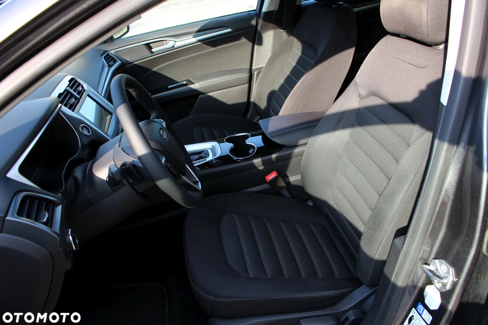 Ford Mondeo 2.0 TDCi Start-Stopp PowerShift-Aut Business Edition - 12