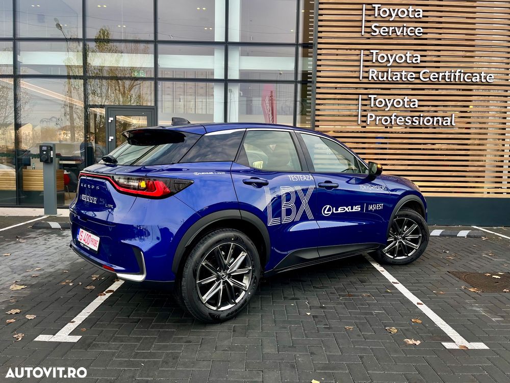 Lexus LBX 1.5 HEV 4x2 CVT Relax - 7