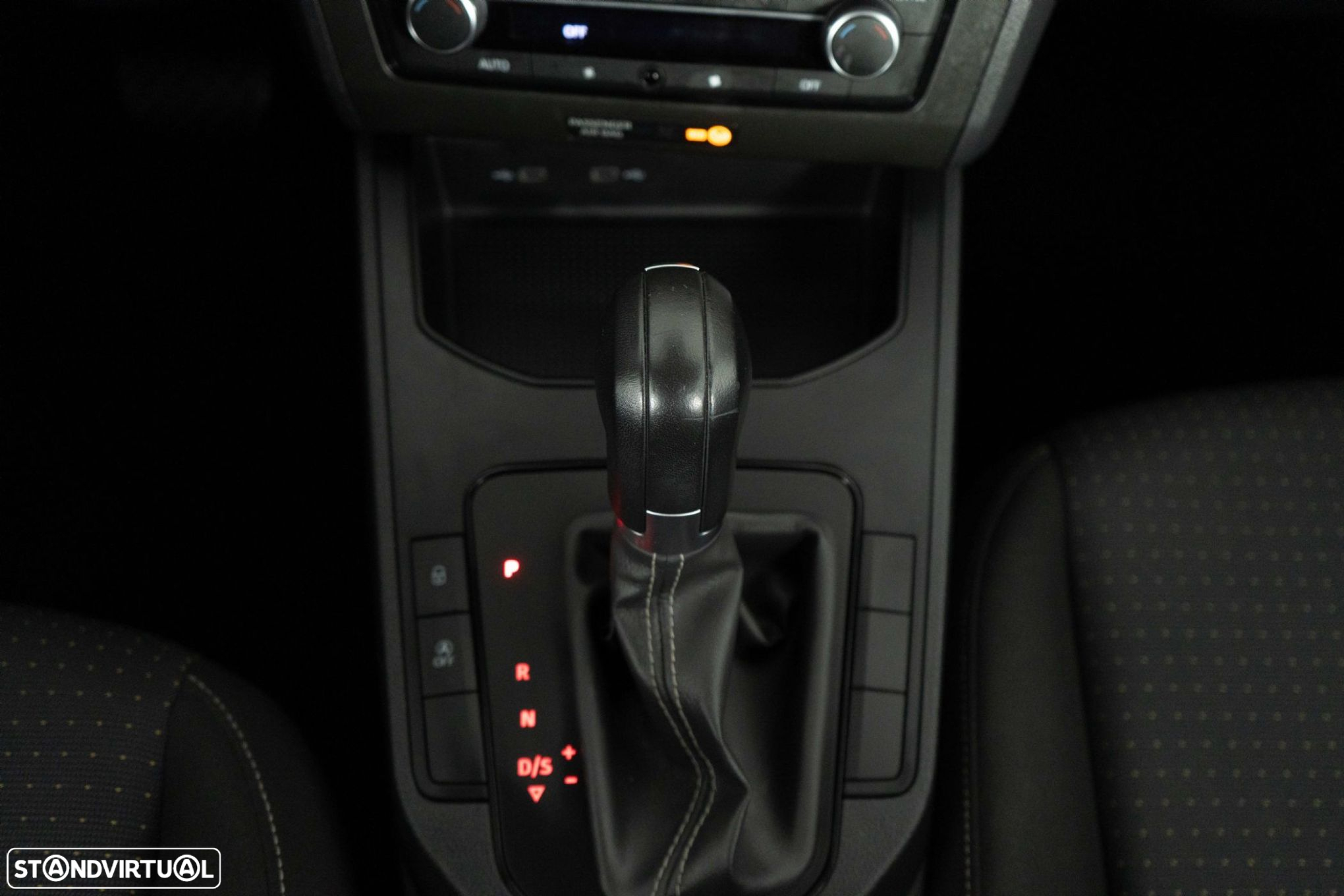 SEAT Ibiza 1.0 TSI Style DSG - 22
