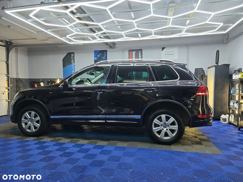 Volkswagen Touareg 3.0 V6 TDI BMT Perfectline R-Style - 2