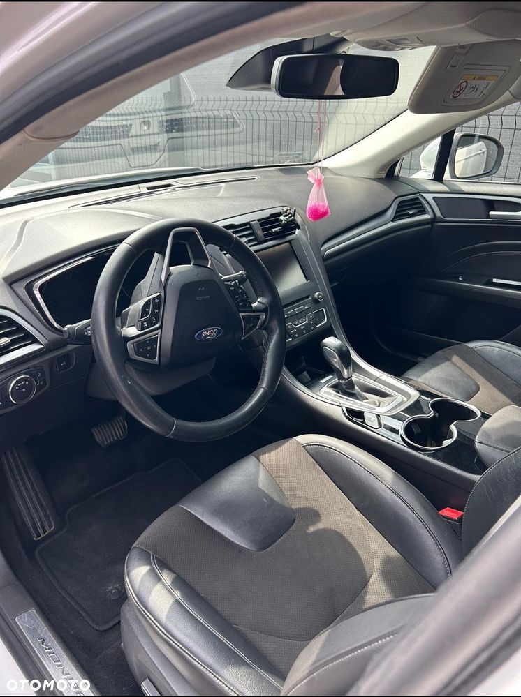 Ford Mondeo 2.0 TDCi ST-Line PowerShift - 8