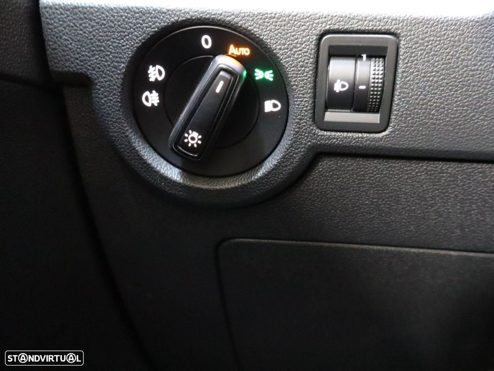 VW T-Cross 1.0 TSI Life - 19