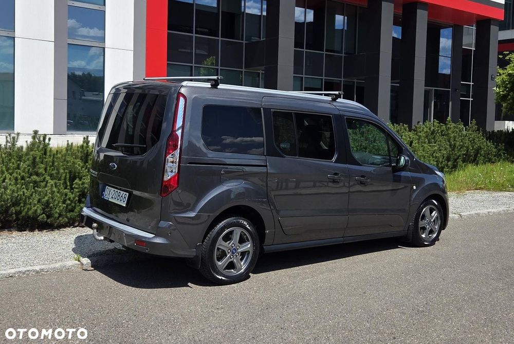 Ford Tourneo Connect Grand - 8