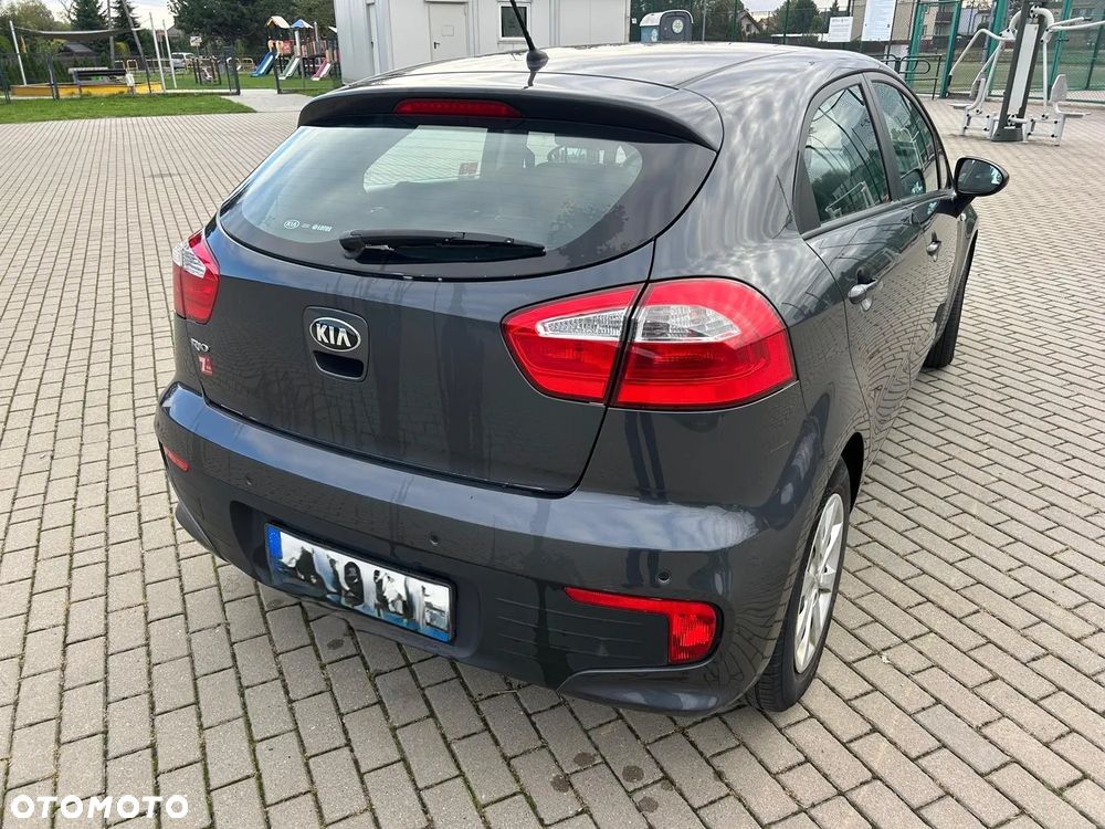 Kia Rio 1.2 M - 5