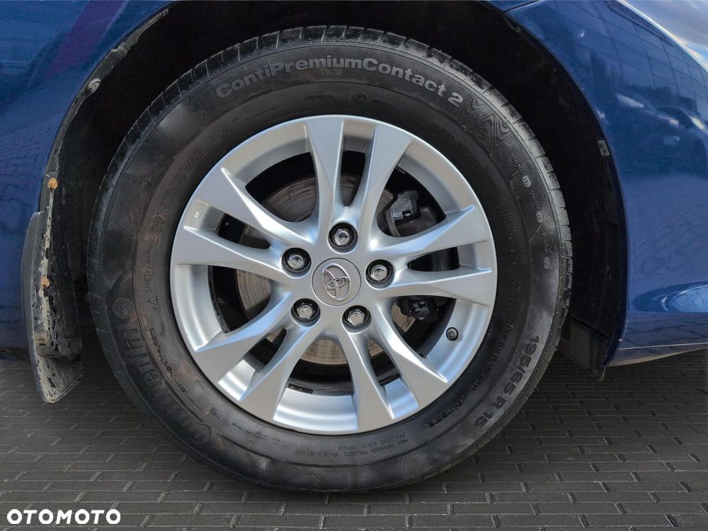 Toyota Auris 1.33 VVT-i Active - 19