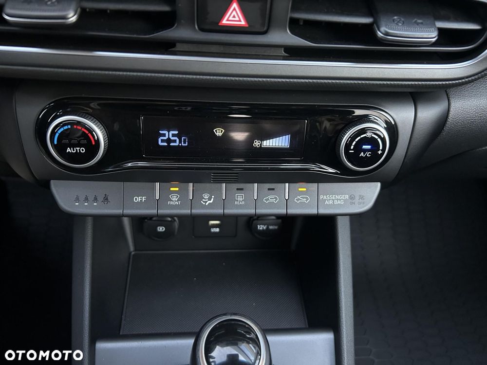 Hyundai Kona 1.6 T-GDI Style DCT - 26