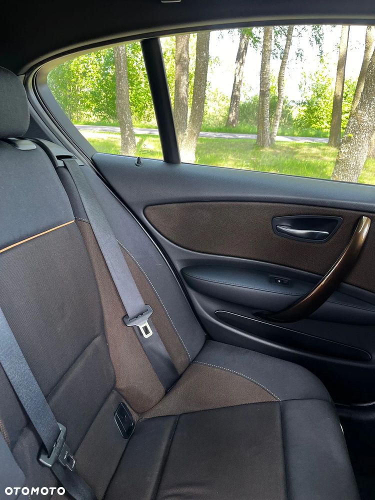 BMW Seria 1 118d - 17