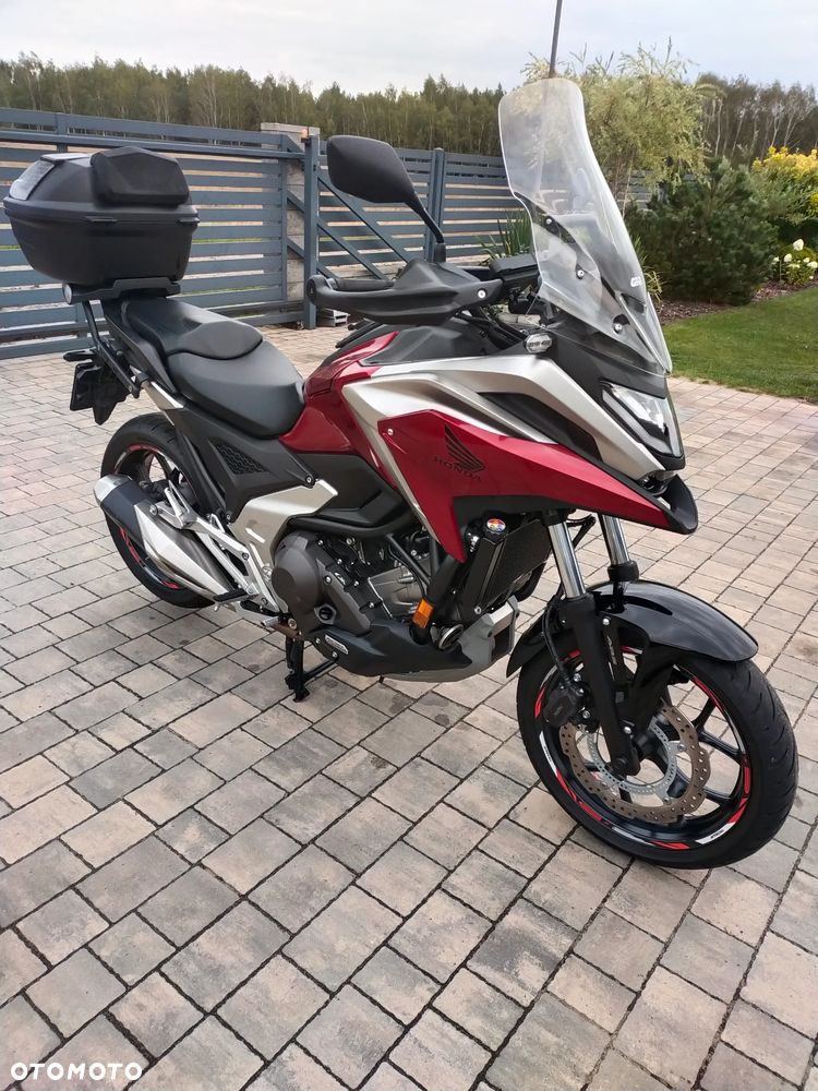 Honda NC - 12