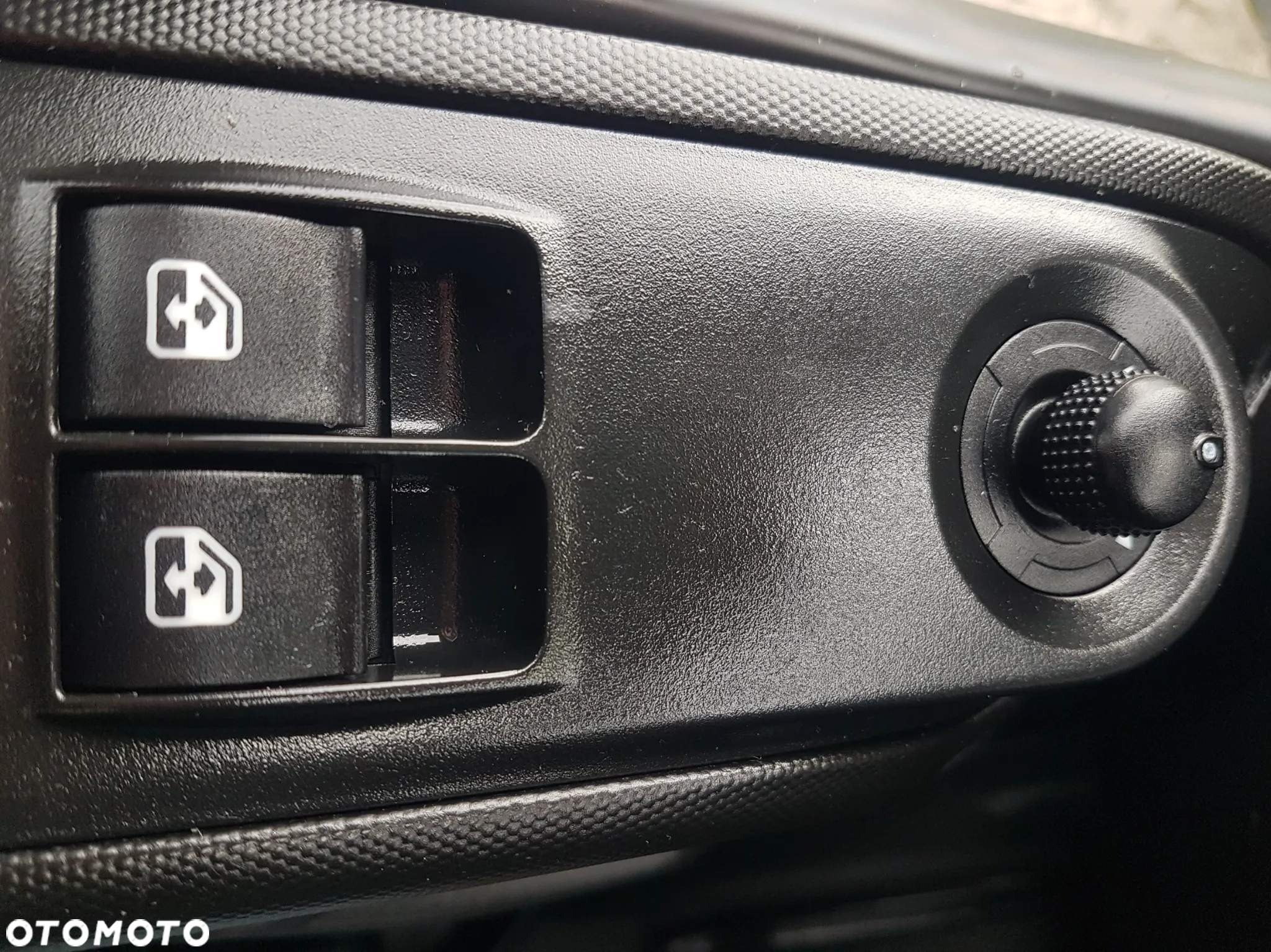 Iveco DAILY 3,0 KLIMA 8EP KONTENER 4,22x2,10x2,11 AC KRAJOWY DMC 3500 KG 35S15 - 9