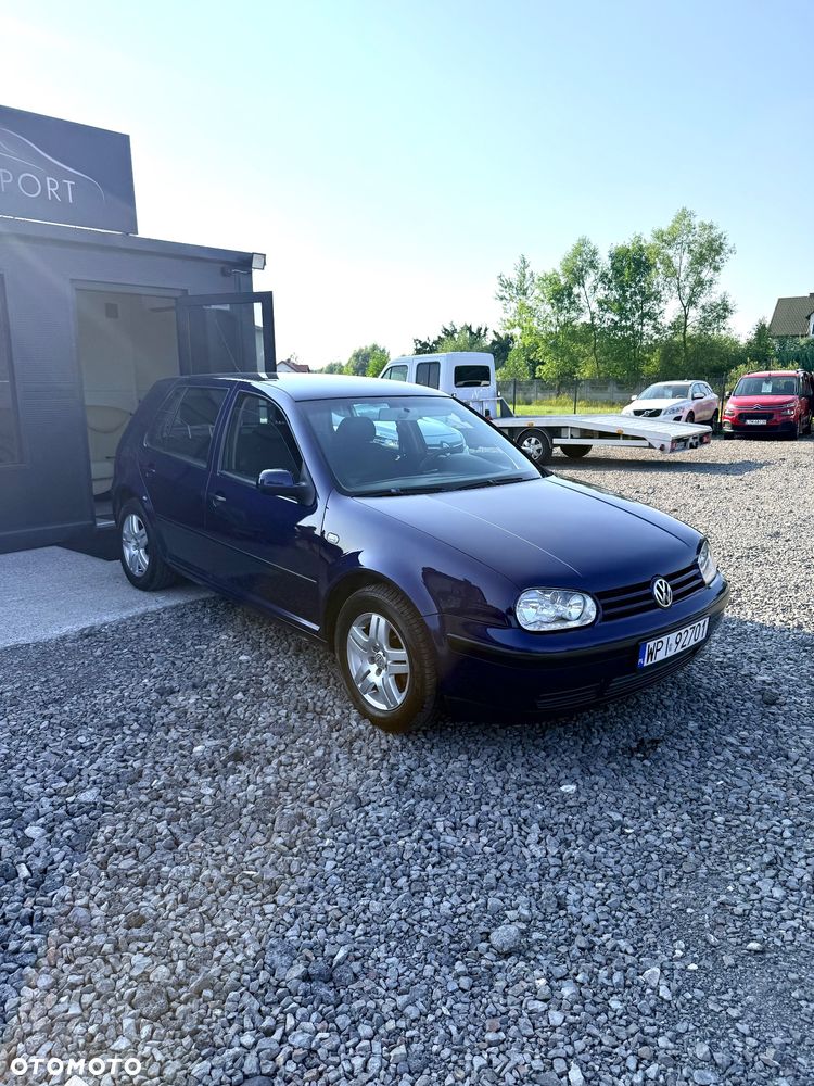 Volkswagen Golf 1.9 TDI Basis - 2