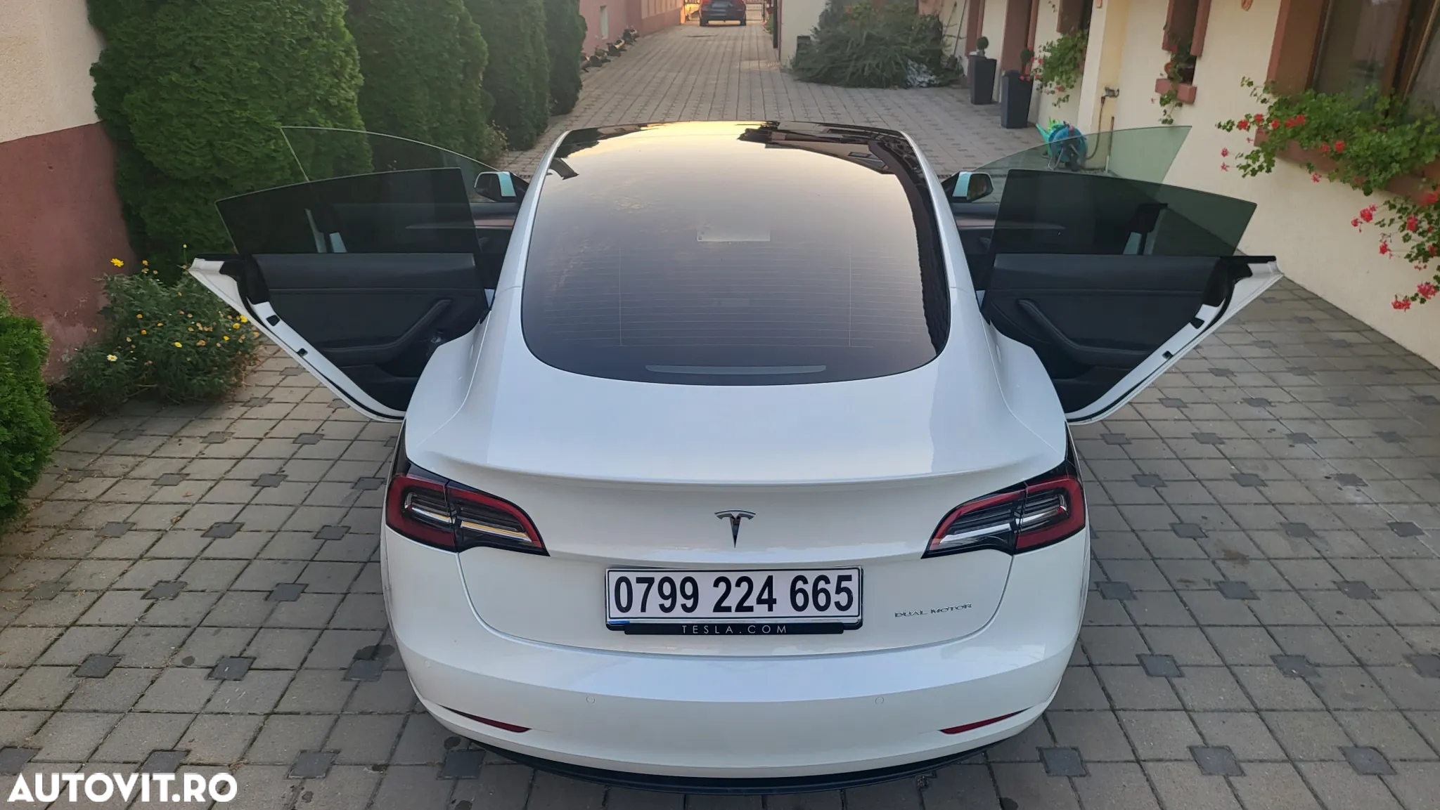 Tesla Model 3 Langstreckenbatterie Allradantrieb Dual Motor Performance - 18