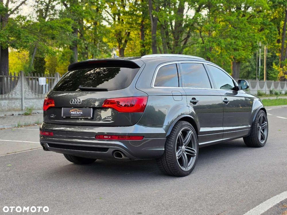Audi Q7 - 3