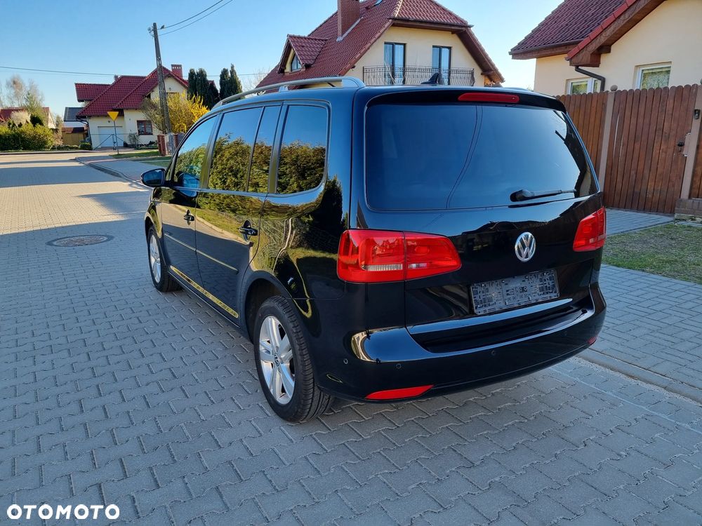 Volkswagen Touran 2.0 TDI DPF BlueMotion Technology MATCH - 5