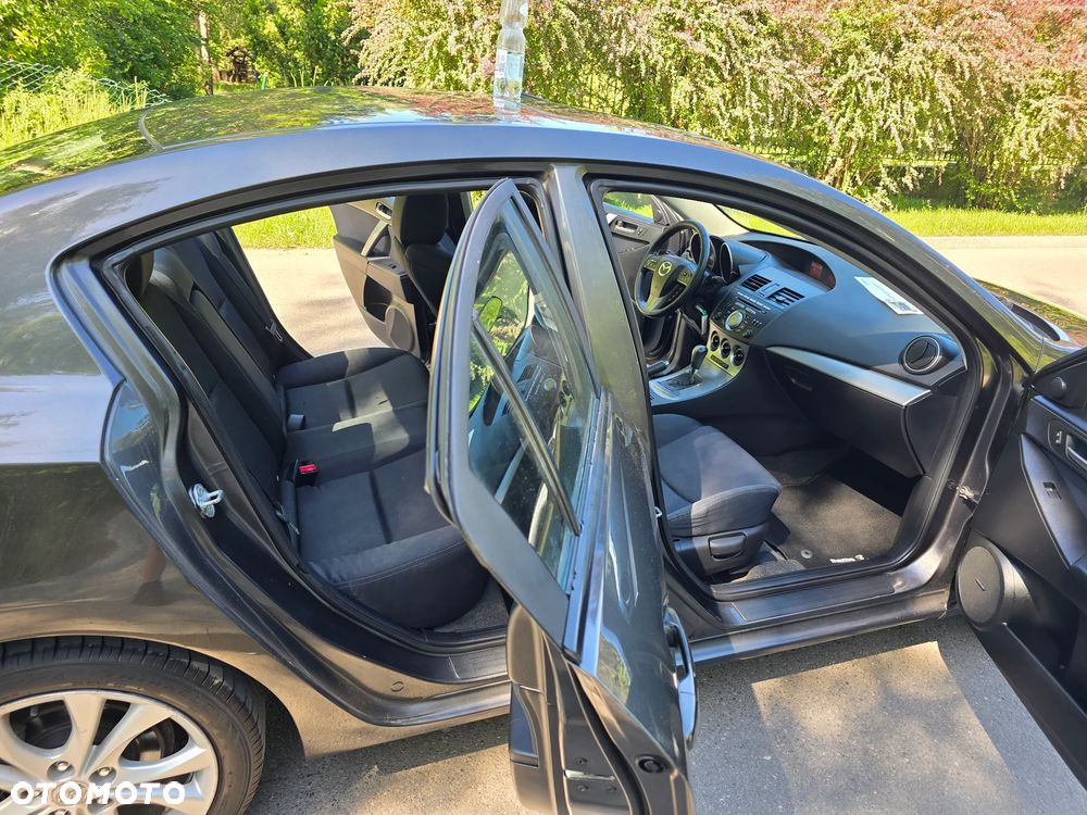 Mazda 3 - 16