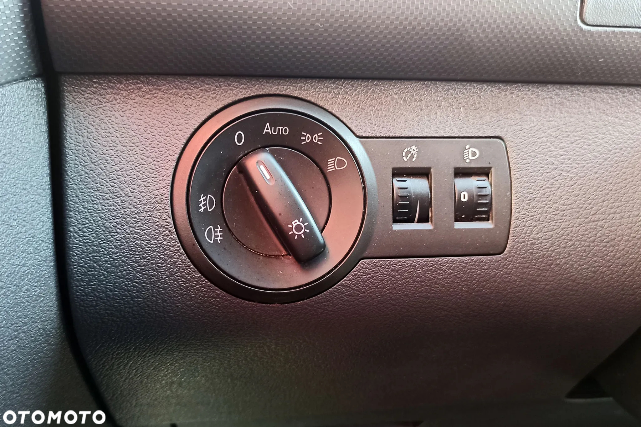 Volkswagen Caddy - 23
