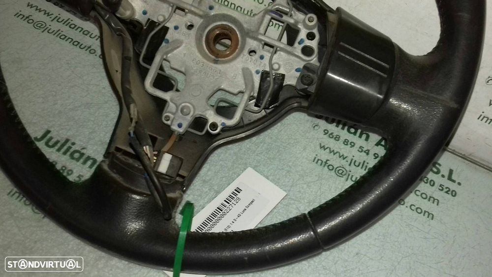 VOLANTE TOYOTA COROLLA 2005 - 7