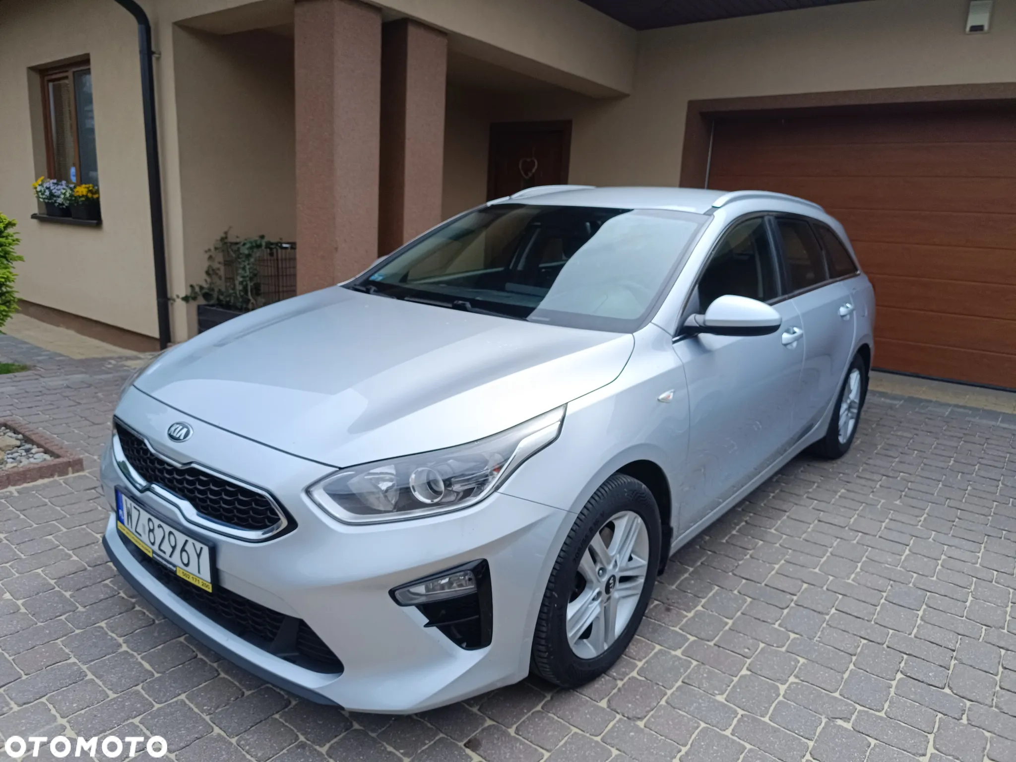 Kia Ceed 1.6 CRDi SCR M DCT - 2