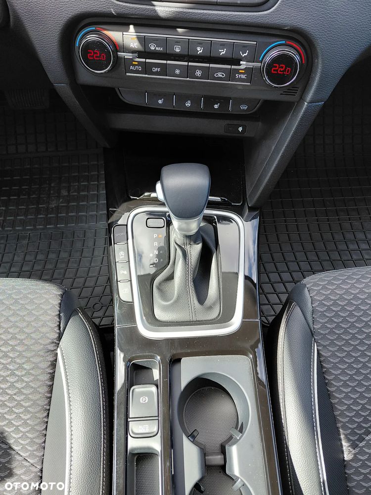 Kia XCeed 1.5 T-GDI Business Line DCT - 18