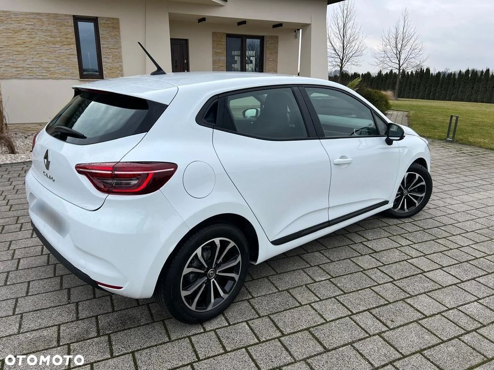 Renault Clio BLUE dCi 85 EXPERIENCE - 9