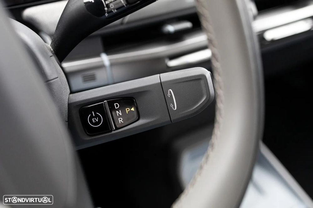 Kia EV3 81.4 kWh Tech - 32