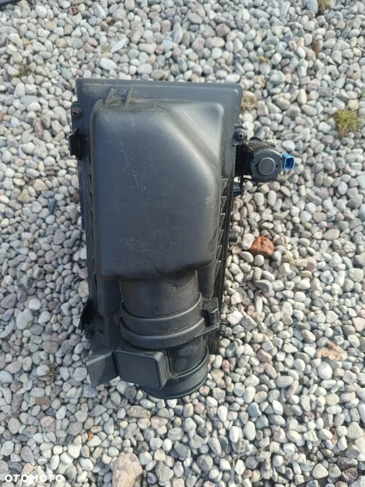 OBUDOWA FILTRA POWIETRZA CITROEN C5 C8 PEUGEOT 607 807 2.0 HDI 9640450780 - 1