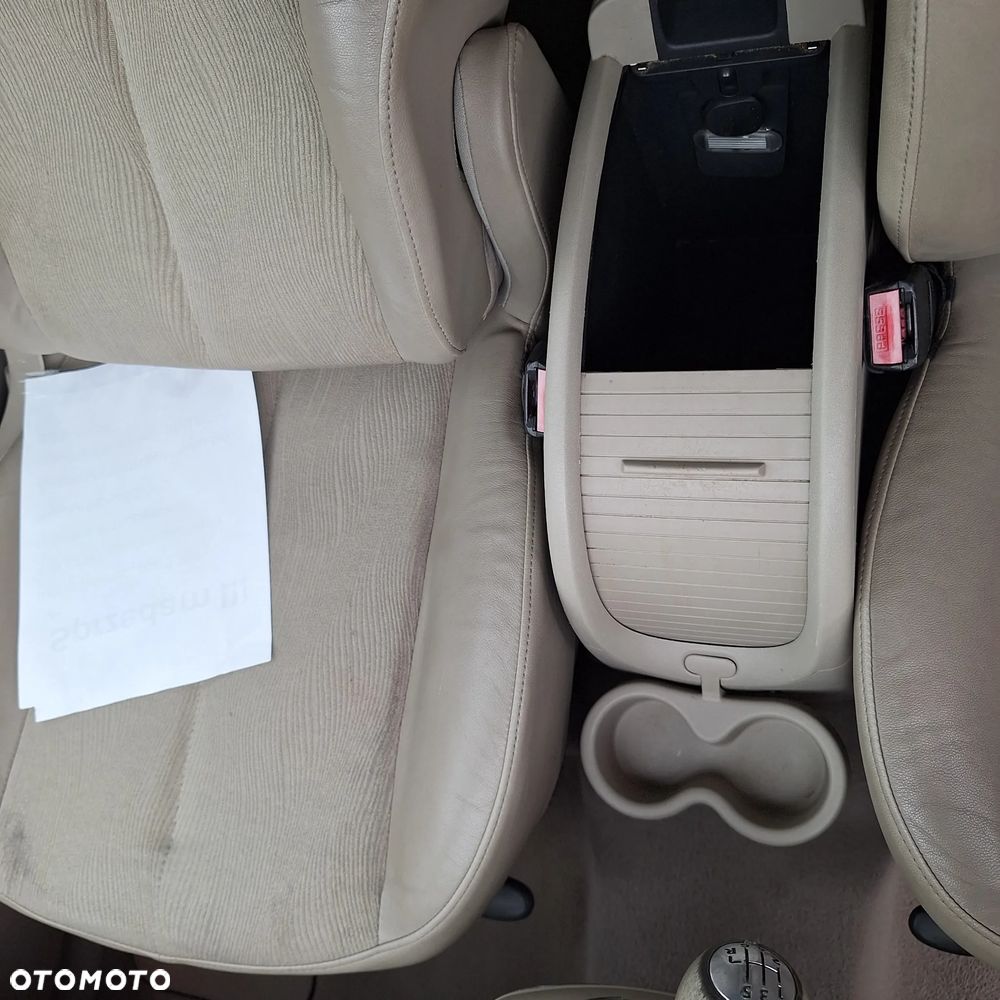 Renault Scenic 1.9 dCi Alize Plus - 17