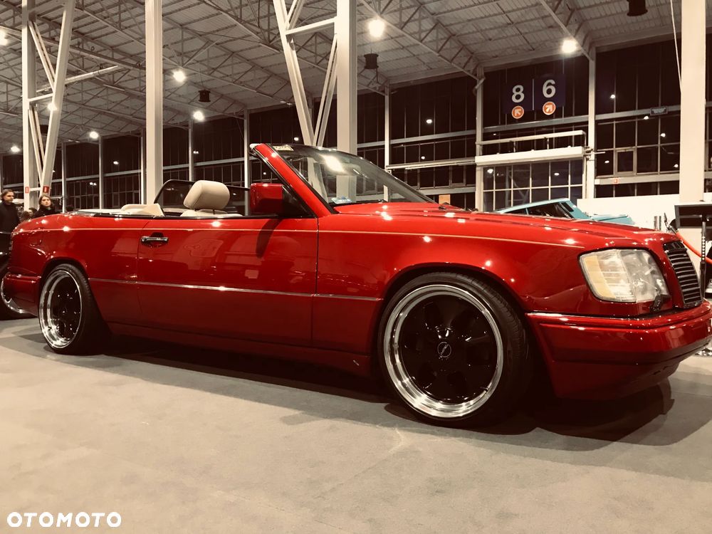 Mercedes-Benz Klasa E - 12