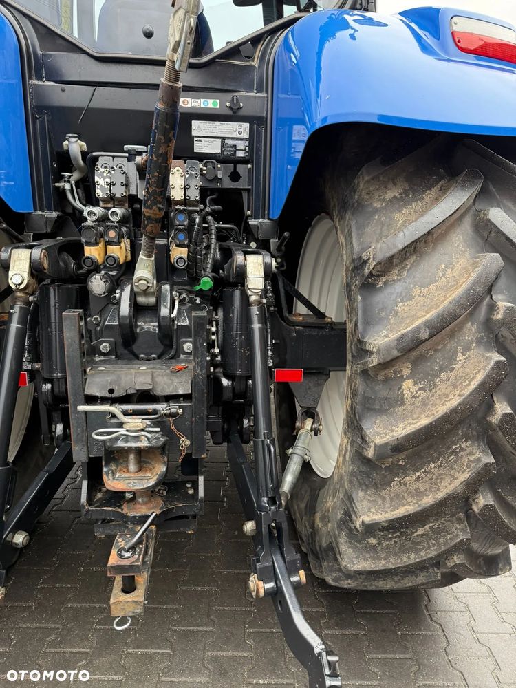 New Holland T7040  T7050 t 7.215 case puma - 24