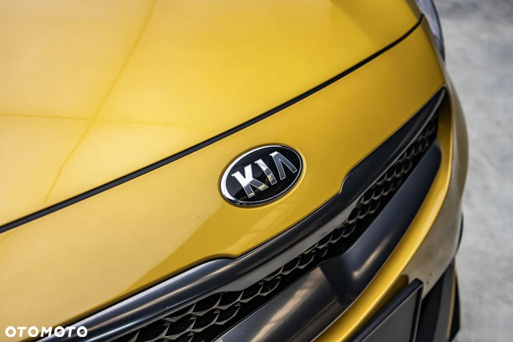 Kia XCeed - 35