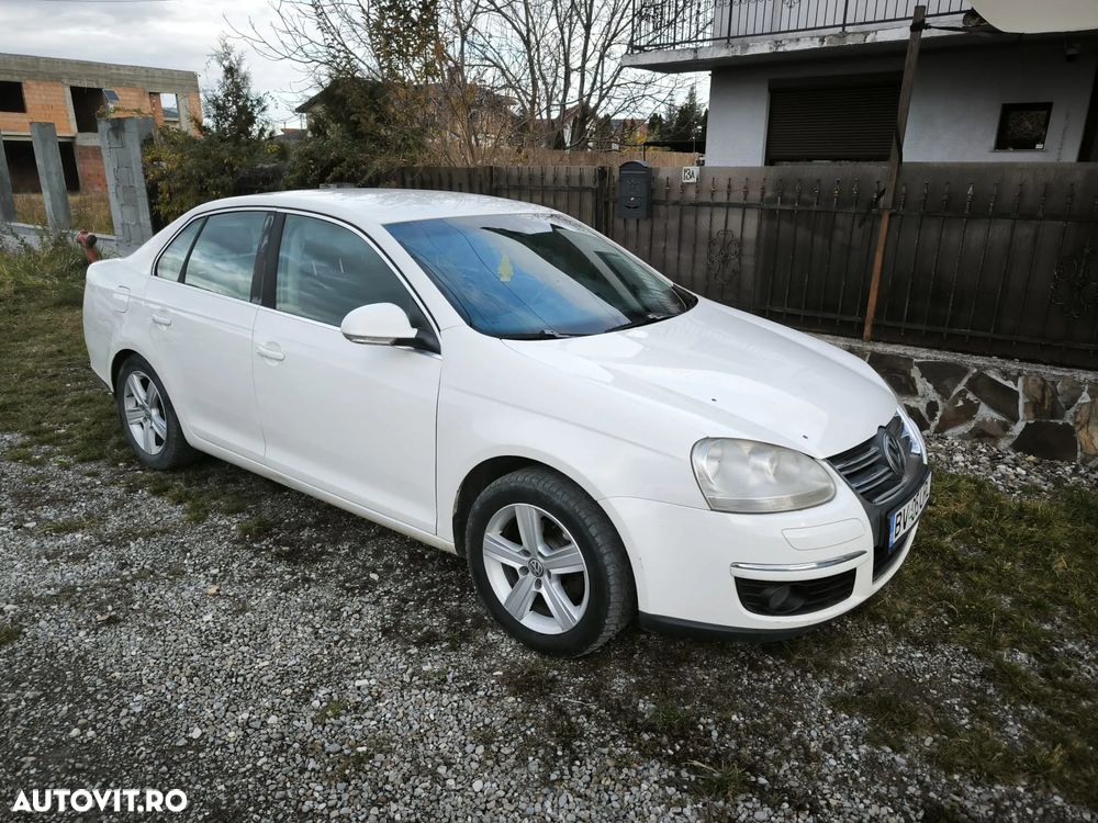 Volkswagen Jetta 1.6 Comfortline - 1