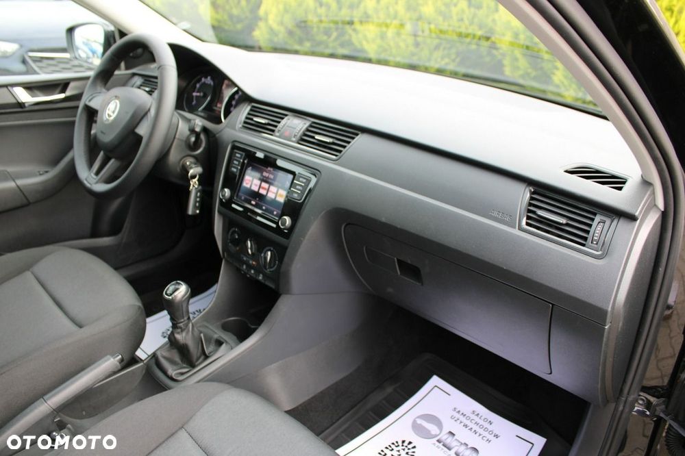 Skoda RAPID - 29