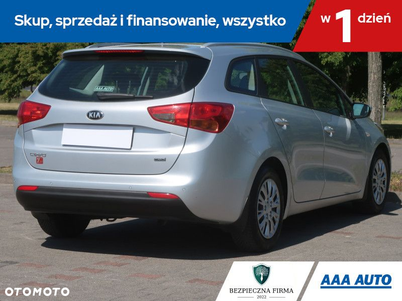 Kia Ceed - 6
