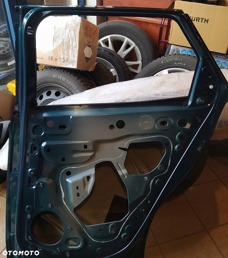 Drzwi tył tylne prawe Peugeot 3008 II - 2