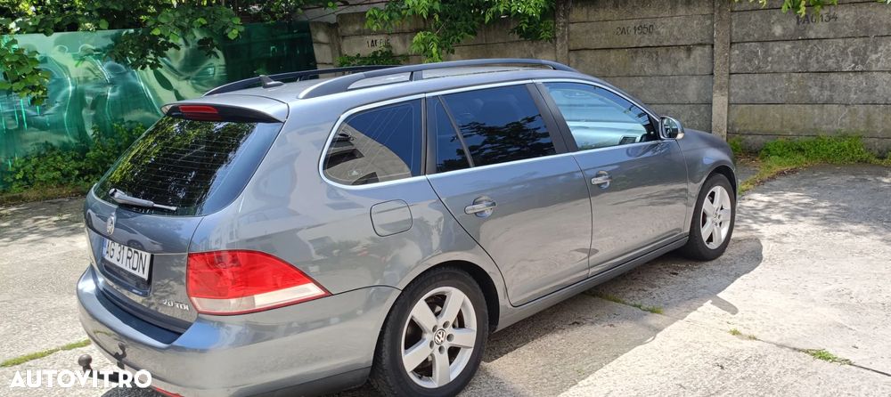 Volkswagen Golf 2.0 TDI Comfortline DPF - 3