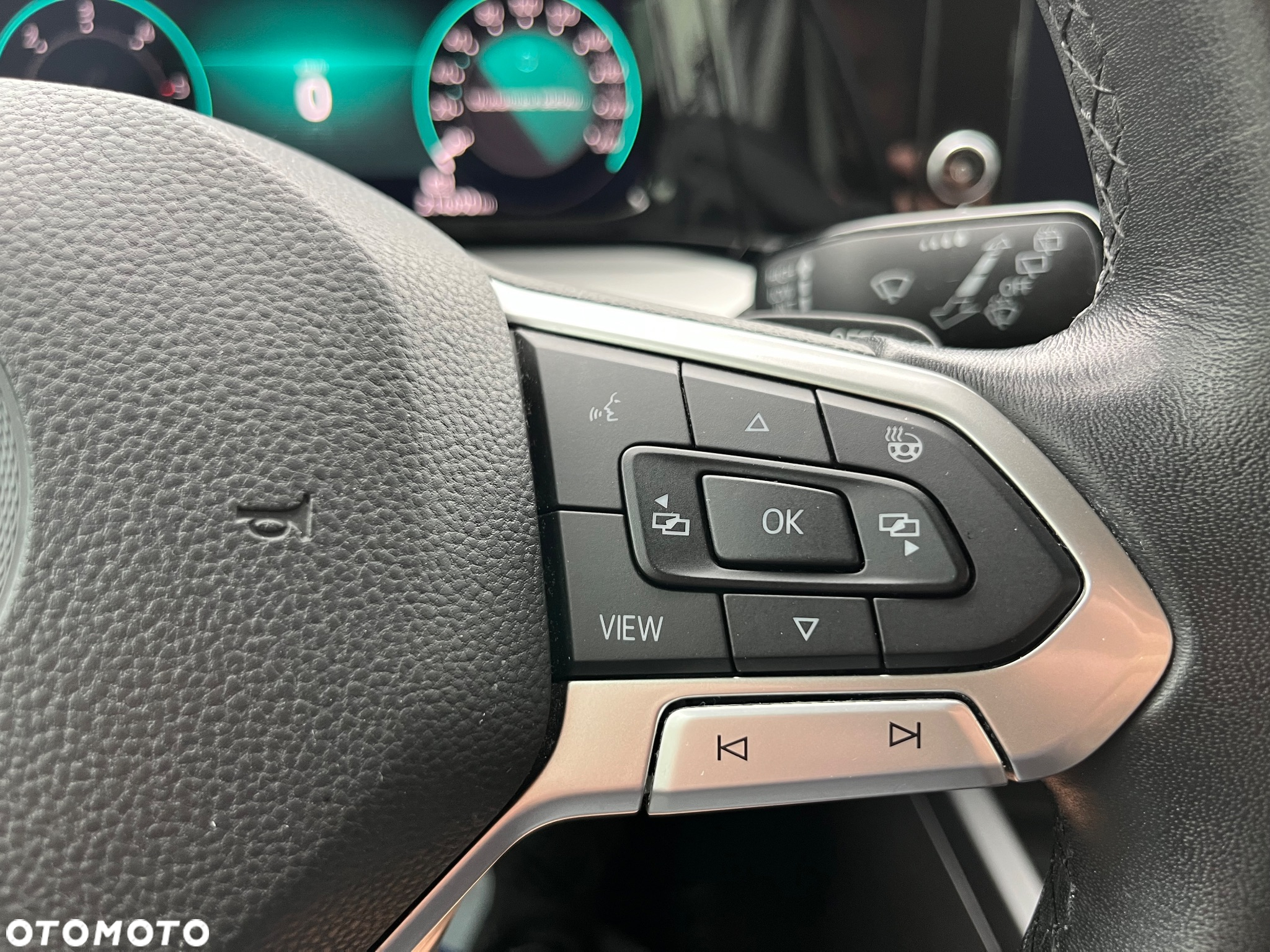 Volkswagen Golf VIII 2.0 TDI Style DSG - 25