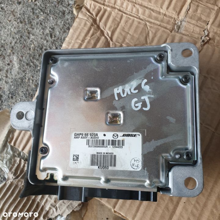 MAZDA 6 GJ WZMACNIACZ RADIA BOSE GHP966920A  14R - 1