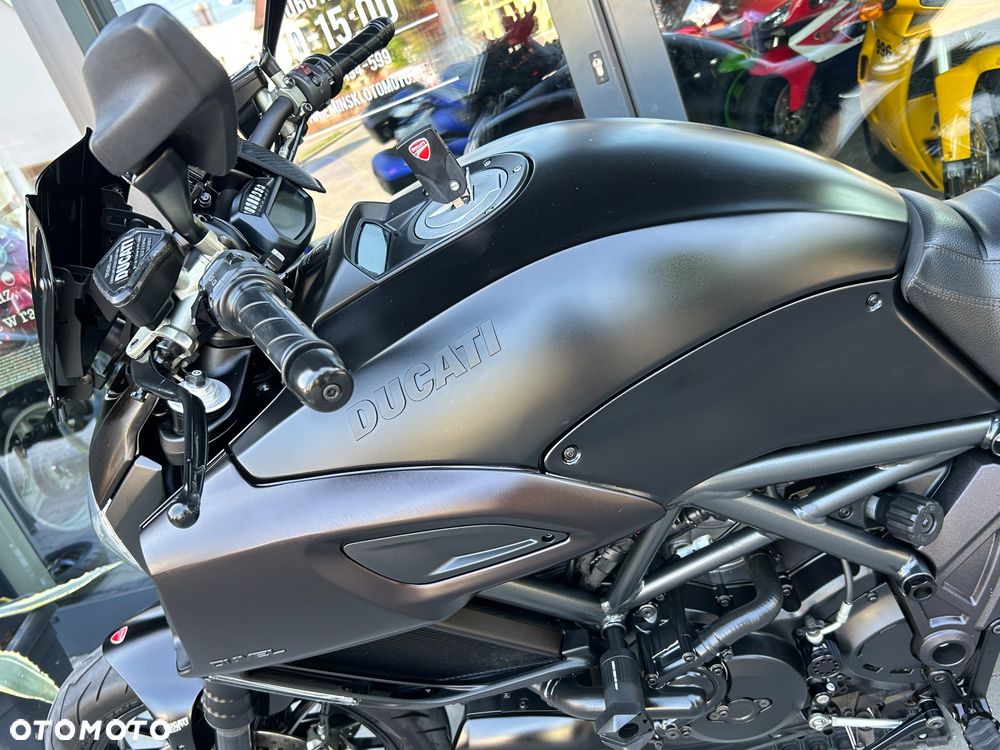 Ducati Diavel - 10