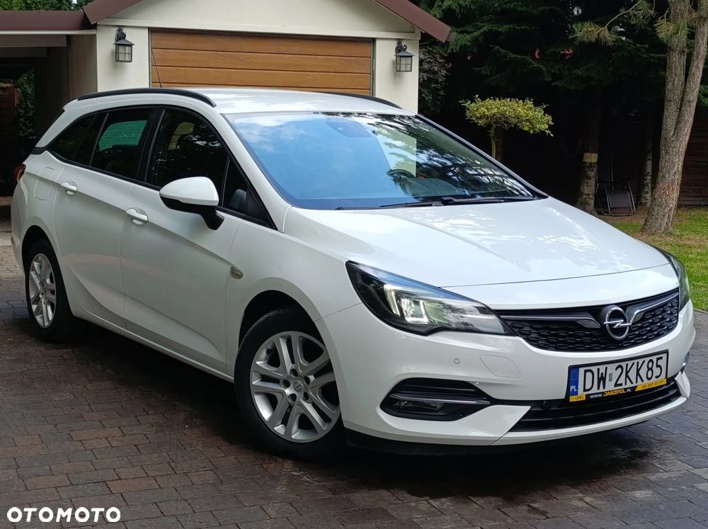 Opel Astra V 1.2 T Edition S&S - 4