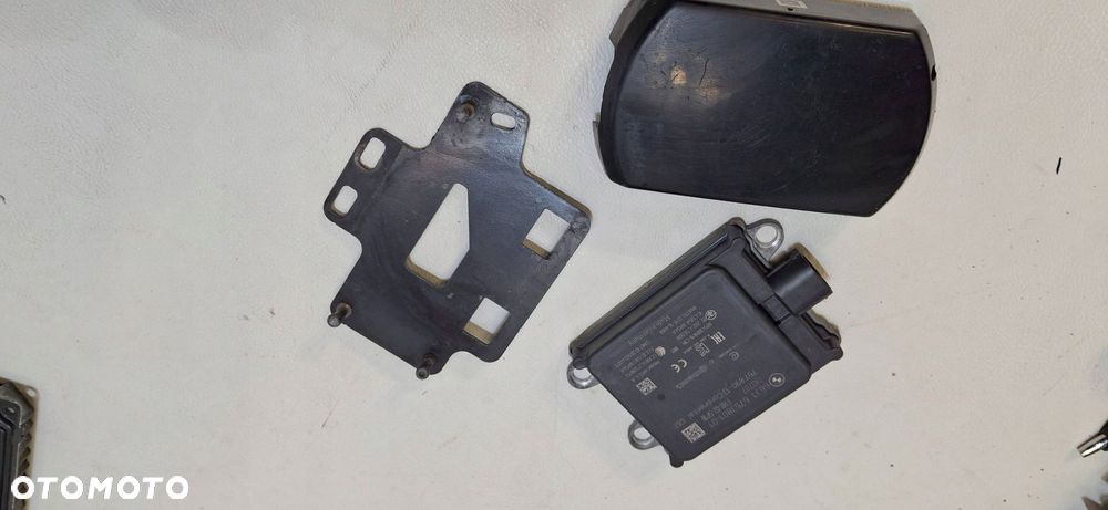 radar czujnik disctronic acc bmw 5 g30 x5 g05 6753801 - 1